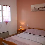 Holiday home Spacieuse Avec Terrasse En Bord De Et Animaux Acceptes - Fr-1-22-249 La Tranche-sur-Mer