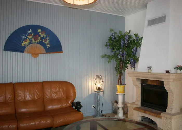 Spacieuse Avec Terrasse En Bord De Et Animaux Acceptes - Fr-1-22-249 La Tranche-sur-Mer